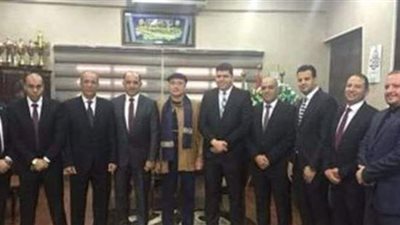 انقسامات داخل مجلس المصري اعتراضا على الإطاحة بالعشري