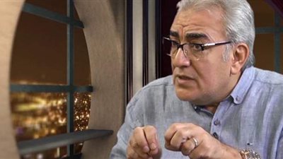 النجوم يواسون الفنان عبد الرحيم حسن بعد وفاة والدته