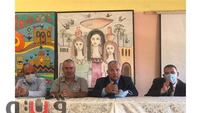 مدير تعليم الإسماعيلية يناقش الاستعدادات للعام الدراسي الجديد