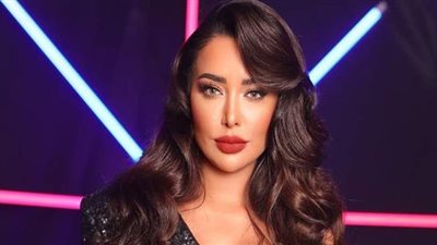 كاميليا ورد وإبداع وفرح في 