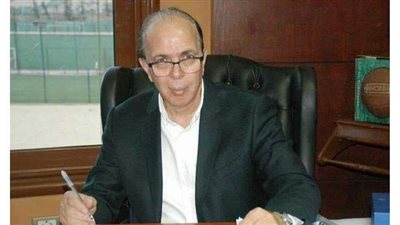 الطويلة ساخرا من اللجنة الخماسية: باقي ثلاثة أشهر ونشتري التروماي