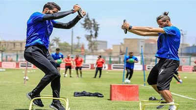 الأهلي يزيل إسم وصورة شريف إكرامي ورمضان صبحي من موقعه الرسمي