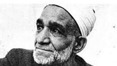 هل تجوز صلاة النساء جماعة فى المساجد؟.. شيخ الأزهر السابق يجيب