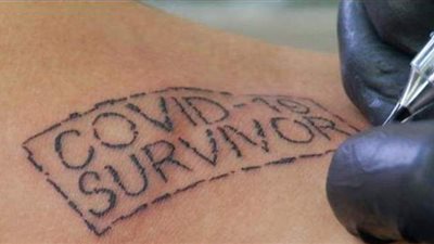 تاتو كورونا.. أحدث صيحات الموضة للناجين من الفيروس