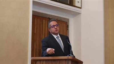 محاضرة في جامعة تشارلز بالتشيك عن آخر الاكتشافات الأثرية المصرية