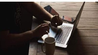 تجارة الأسلحة تقتحم عالم الإنترنت بالشرقية.. تفاصيل سقوط شابين في قبضة الأمن