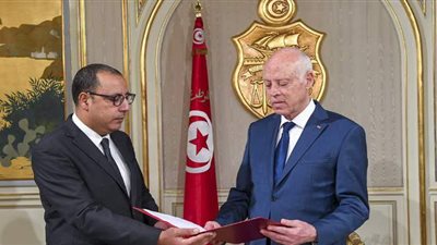 الحكومة التونسية الجديدة تؤدي اليمين الدستورية