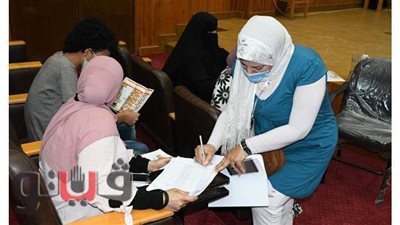 354 طالبا وطالبة تقدموا لمكتب التنسيق بجامعة  القناة  اليوم