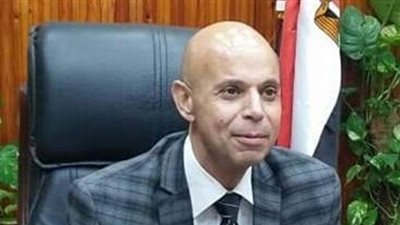 وكيل وزارة الصحة بالشرقية يتفقد مستشفى كفر صقر المركزي