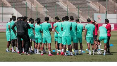 فايلر يحاضر لاعبي الأهلي بالفيديو استعدادا لمواجهة دجلة