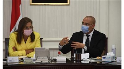 تعاون استراتيجي بين 