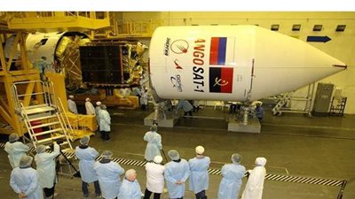 روسيا تطلق قمرا صناعيا أنجوليا ثانيا عام 2022