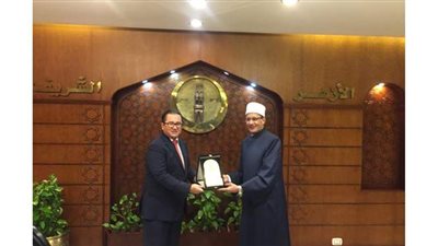 سفير كازاخستان يشيد بمنهج الأزهر ودوره في خدمة العالم الإسلامي