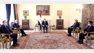 الاتحاد الأوروبي يشيد بدور مصر في مكافحة الإرهاب والهجرة وإحلال السلام