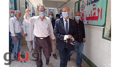 الكشف الطبى على 450 مواطن  في قافلة بالشرقية | صور