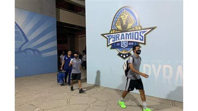 وصول بيراميدز لاستاد الدفاع استعدادا لمباراة الزمالك | صور
