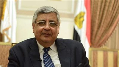 تاج الدين يكشف عن السيناريوهات المطروحة لضمان سلامة الطلاب من كورونا