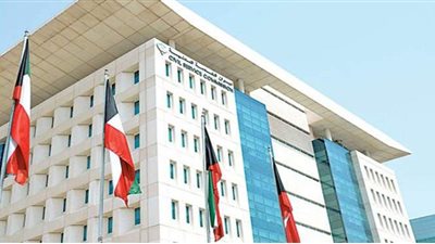 الأجر مقابل العمل.. الكويت توقف راتب المعلمين العالقين بـ32 دولة