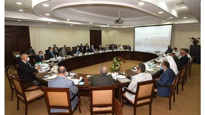 الإسكان: إعداد الاشتراطات التخطيطية والبنائية بالقاهرة والجيزة والإسكندرية