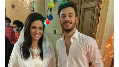 عبد الله أشرف يكشف كواليس مشاهده مع حنان مطاوع في 