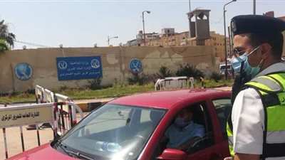 حملات مرورية تضبط 4767 سائق نقل جماعى لعدم الالتزام بارتداء الكمامات