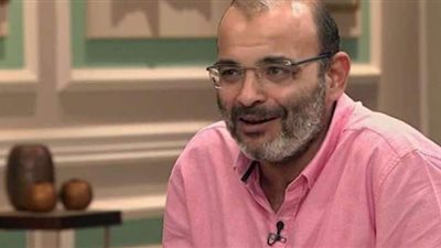 حسن الشافعي يهنئ بهجت قمر بنجاح 