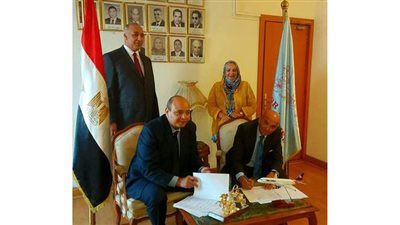 توقيع اتفاقية تعاون مشترك بين مصر للسياحة وإير كايرو