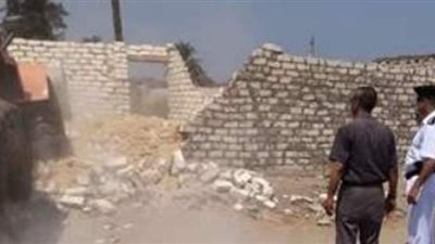 تنفيذ 27 قرار إزالة في أبو حماد بالشرقية