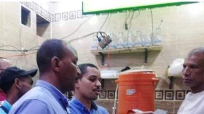 مصادرة ١٧ شيشة من كافية وتحرير ٢٩ مخالفة بيئية في أسوان