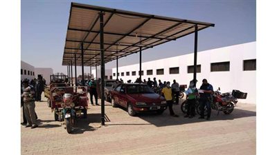 قوافل مرورية بالوادي الجديد لترخيص المركبات بالقرى والأماكن البعيدة