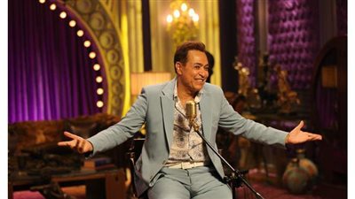 حكيم يشعل موسم الصيف بـ 