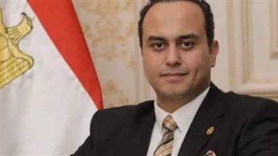 جوائز وميداليات حكومية للمتميزين في العمل بالتأمين الصحي الشامل