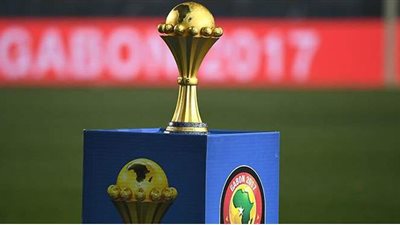 المدير التنفيذي لاتحاد الكرة يفجر مفاجأة مدوية في واقعة اختفاء كأس أمم أفريقيا | فيديو