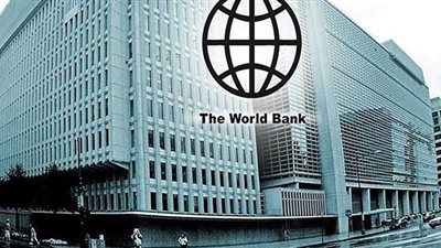 المصائب لا تأتي فرادى.. البنك الدولي يفاجئ لبنان بقرار صادم يضر بنصف سكانه