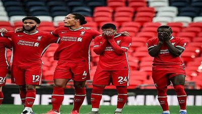 اصابة اليوناني تسيميكاس  لاعب ليفربول بفيروس كورونا