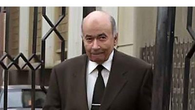 مقابر  قرية والي في انتظار جثمان نائب رئيس الوزراء الأسبق