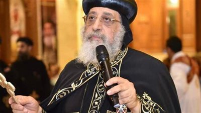 البابا تواضروس يعزى أسقف ببا في رحيل القس أنطونيوس ثابت