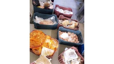 إحباط ترويج نصف طن لحوم فاسدة  في حملة على المطاعم بالدقهلية | صور