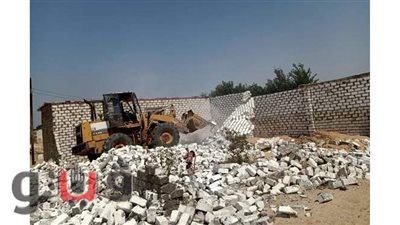 إزالة تعديات على 12 ألف متر بقرى الحسينية بالشرقية