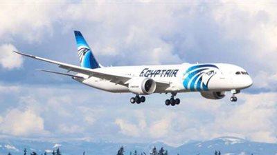 اليوم.. مصر للطيران تنظم 30 رحلة لنقل 3 آلاف و 500 راكب بالمطارات