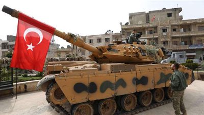 تفاصيل نقل تركيا  عشرات الدبابات إلى حدودها مع اليونان