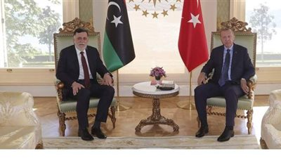 أردوغان يلتقي رئيس حكومة الوفاق الليبية في اسطنبول