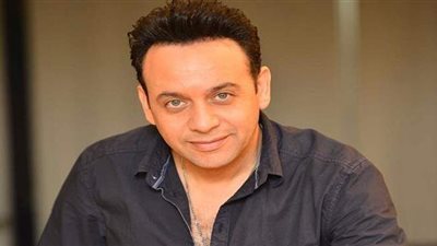 إشادات كبيرة بألبوم مصطفى قمر الجديد 