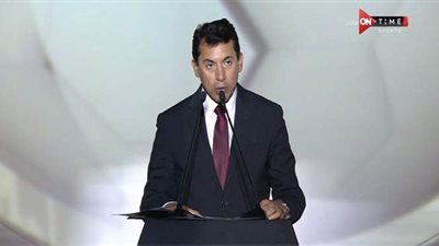 وزير الرياضة: نخطط بحضور جماهيري كامل لمباريات مونديال اليد 2021