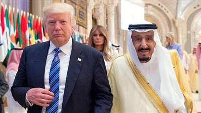 الملك سلمان يبحث مع ترامب هاتفيًا أعمال مجموعة العشرين