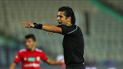 أحمد الغندور حكمًا لمباراة الأهلي وحرس الحدود بالدوري