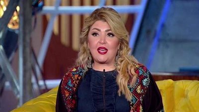 مها أحمد تنجو من حادث  تصادم على طريق الساحل الشمالي