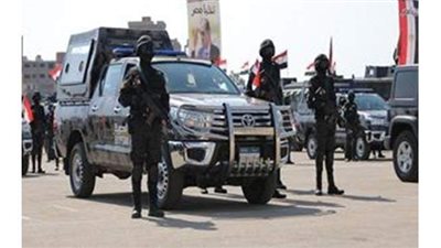 شاهد.. الشرطة النسائية والقوات الخاصة تشارك في تأمين انتخابات إعادة الشيوخ | فيديو