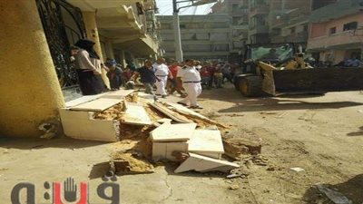 إزالة ٢٤ حالة تعد بالبناء المخالف في السنطة