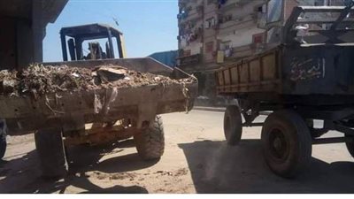 رفع ١٢٠ طن قمامة وصيانة ٥٥ كشافا بحوش عيسى في البحيرة